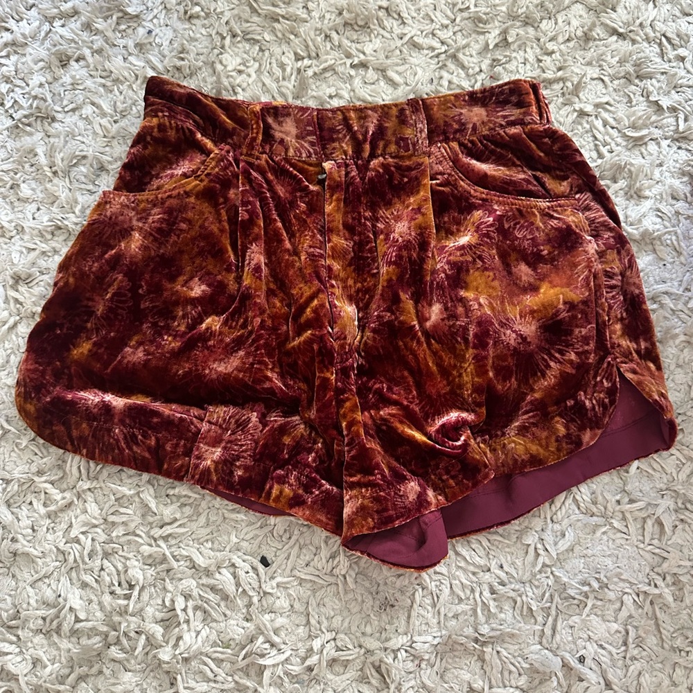 Free People S NWOT Crushed velvet burnt orange highwaist pockets shorts